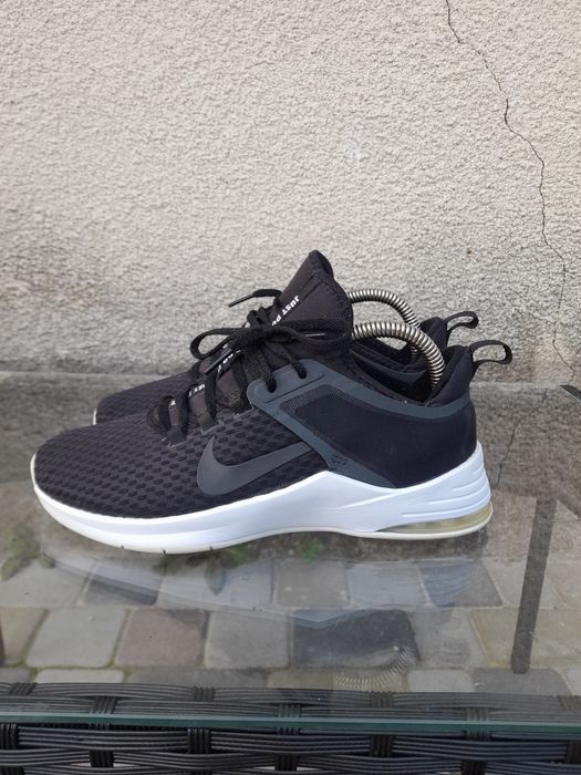 Кросовки Nike Wmns Air Max Bella ..розмір 40.5 довж.уст.25.см