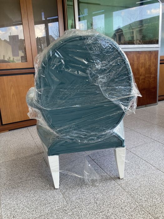 Cadeirão Azul E branco