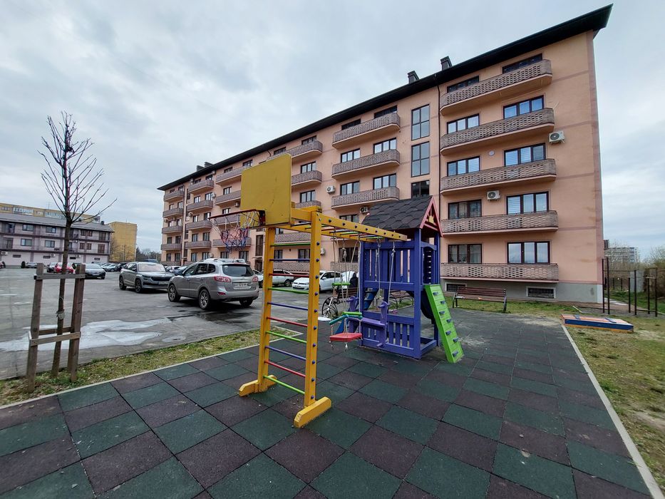 квартира з гардеробною 8 Березня