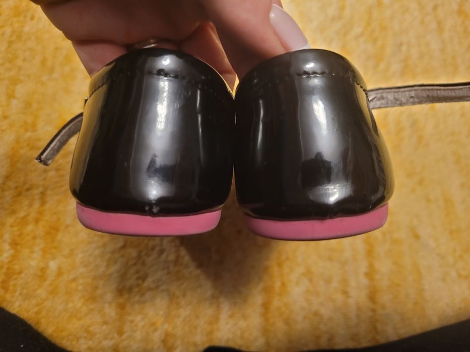 Baleriny lakierki emel r29