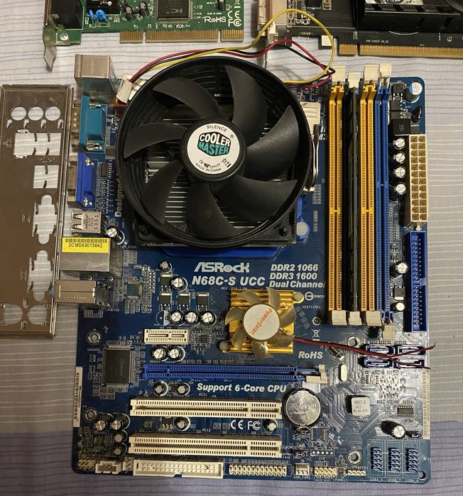 Материнська плата asrock n68c s ucc