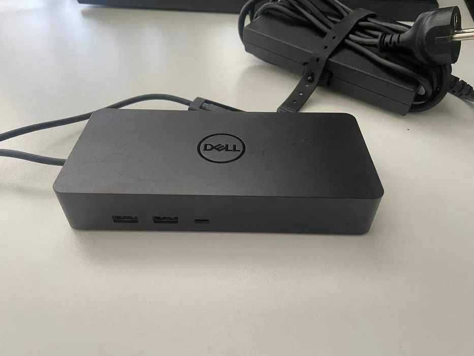 Док-станция Dell D6000 / USB 3.0, USB Type-C / HDMI, DisplayPort / Gigabit Ethernet + Блок питания.