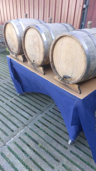 Beczki dębowe na wino itp. 50L - 3 sztuki