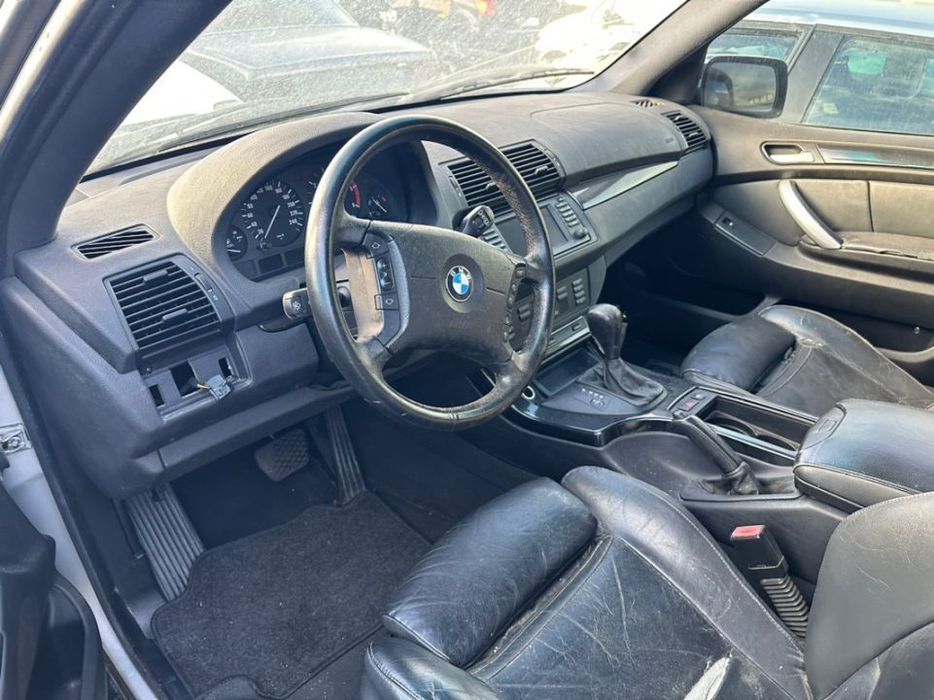 BMW X5 3.0 ano 2001 para Peças