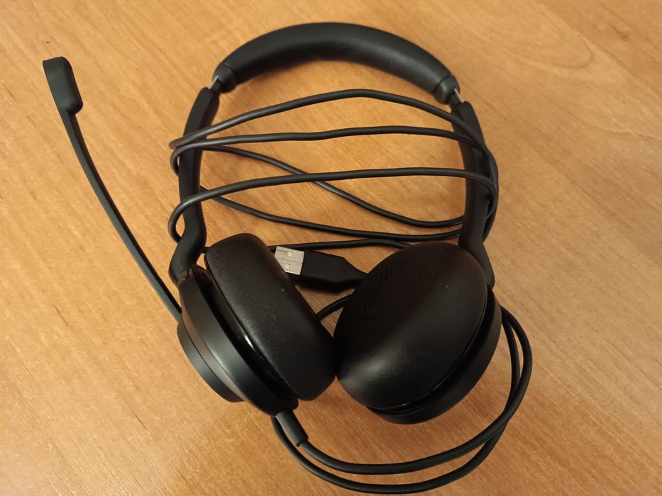 Jabra Evolve2 30 zestaw słuchawkowy call