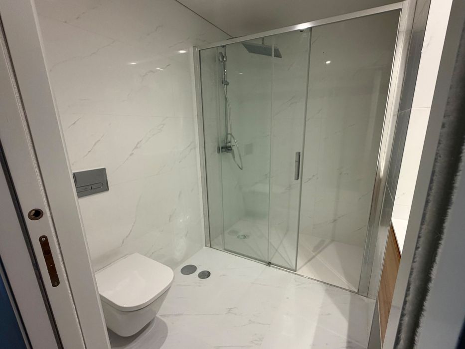 Alugo apartamento
