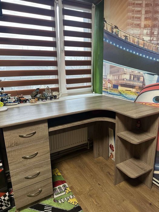 Письмовий стіл, кутовий