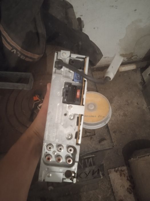 продам магнітолу