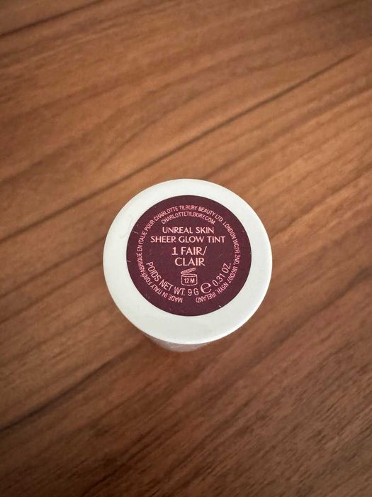 CHARLOTTE TILBURY - Unreal Skin Sheer Glow Tint - 1 Fair