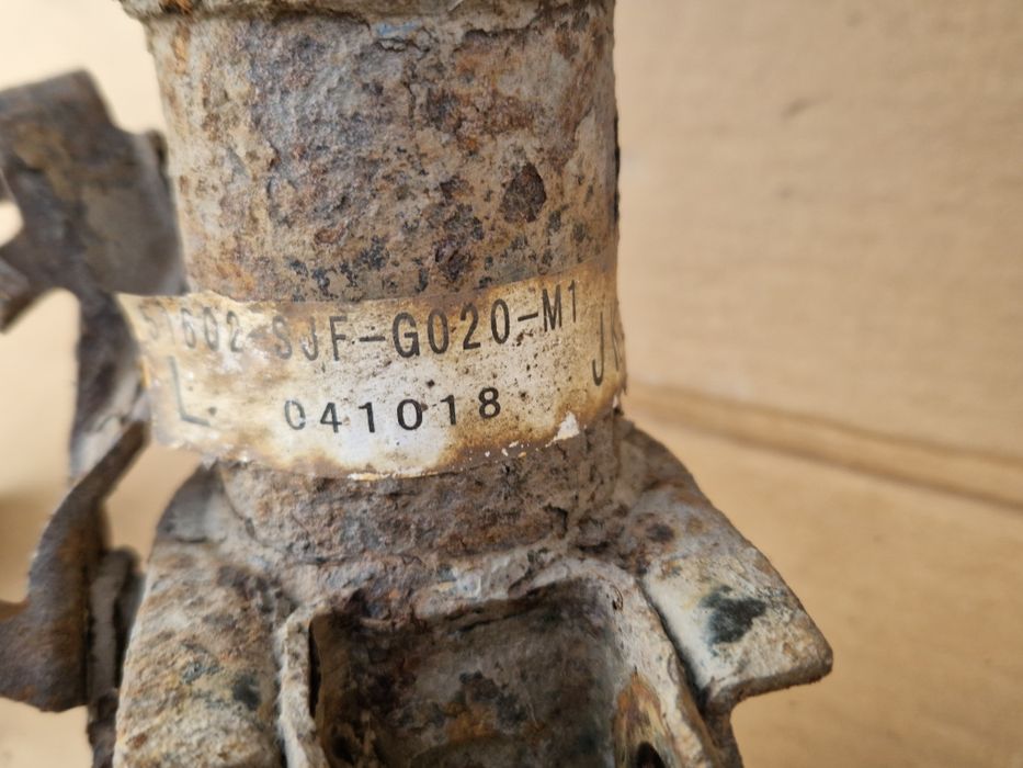 Amortyzatory sprężyny przednie mcphersony przód 2.0 i-vtec Honda FR-V