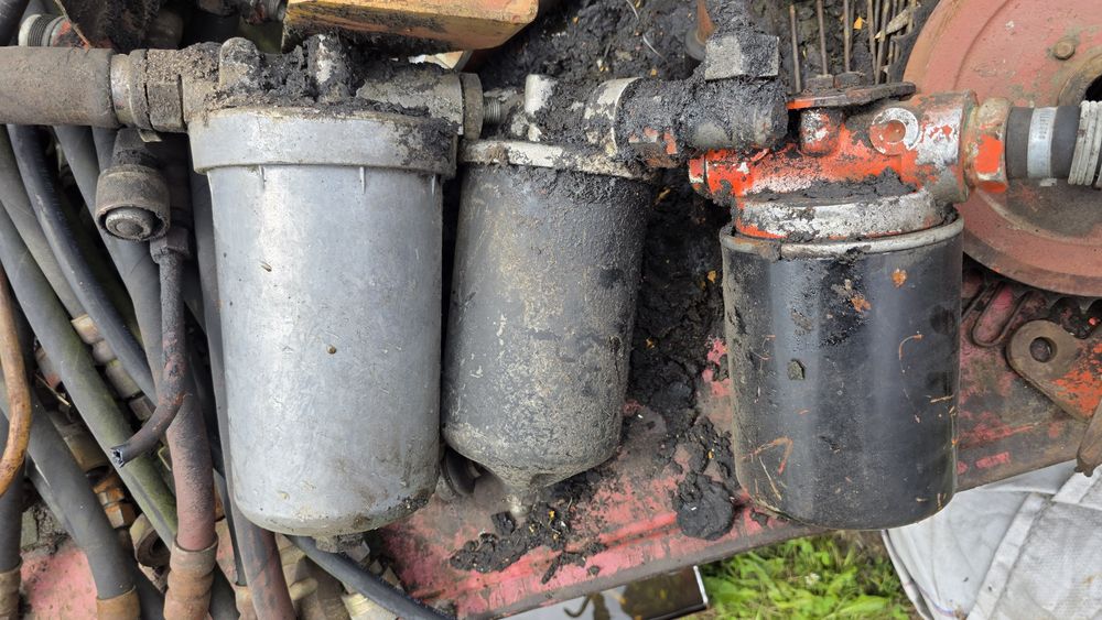 Filtry oleju hydrauliki Bizon z56 komplet