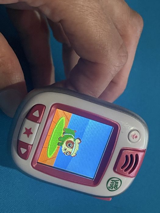 Leap Frog  часы с питомцем