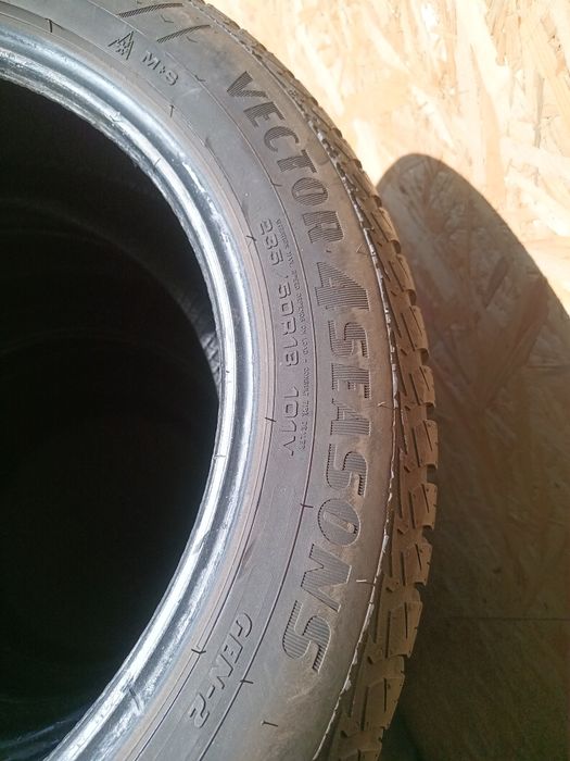 Komplet opon 225/50R18  Goodyear