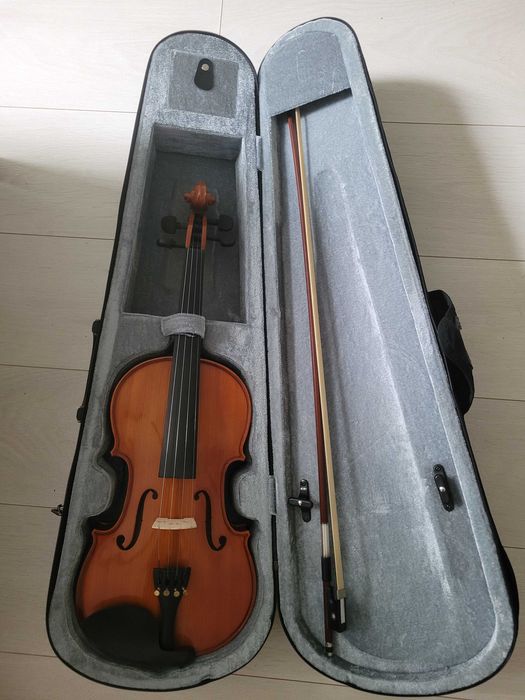 SKRZYPCE NOWE Everplay EV611 z futerałem