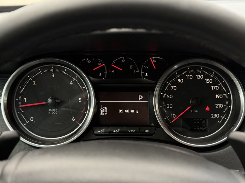 PEUGEOT 508 2017 року, 1.6 дизель, автомат, передній привід.