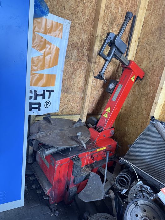 Wyważarka Corghi EM 7070 + montażownica Cemb SM 920 TI