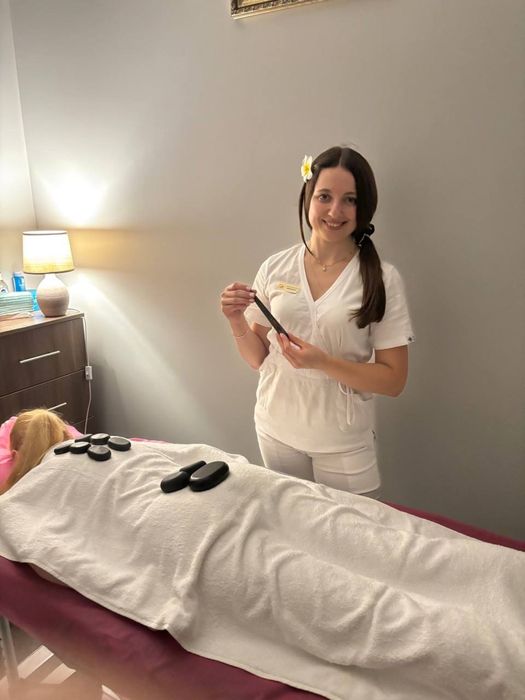 Масаж Київ професійний масажист. Масаж на Печерську.