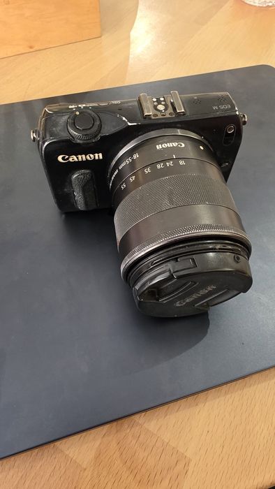 canon eos m - купити фототехніку, відеотехніку - Ціна на OLX.ua