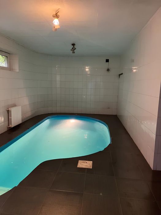 Cдам посучточно мероприятий дом 5 спален бассейн подогрев сауна 13 ф)