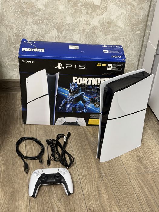 Ps5 slim 1tb нова