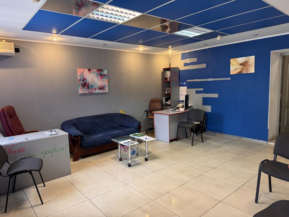 Офісне прииіщення в оренду