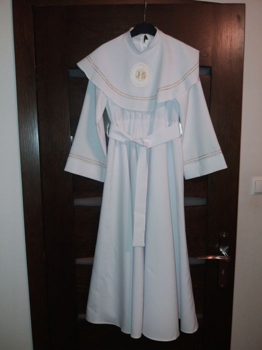 Alba dziewczęca rozm. 140