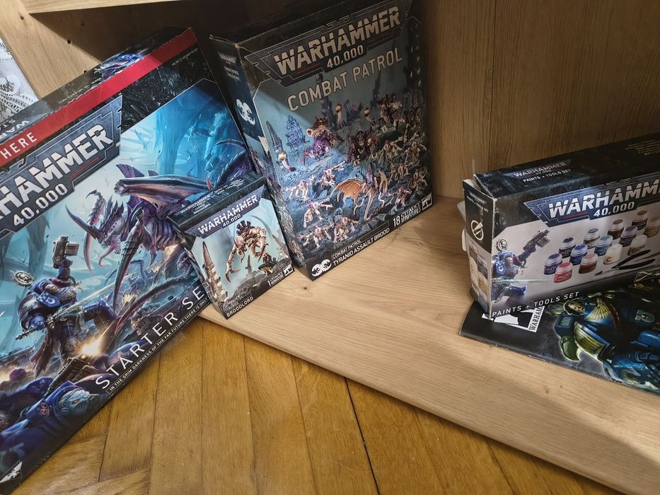 Figurki Warhammer 40k  Tyranidzi