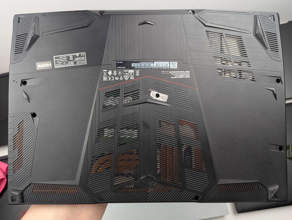 LAPTOP GAMINGOWY MSI GF63 RTX 3050 Intel i5-11400H 144 hz