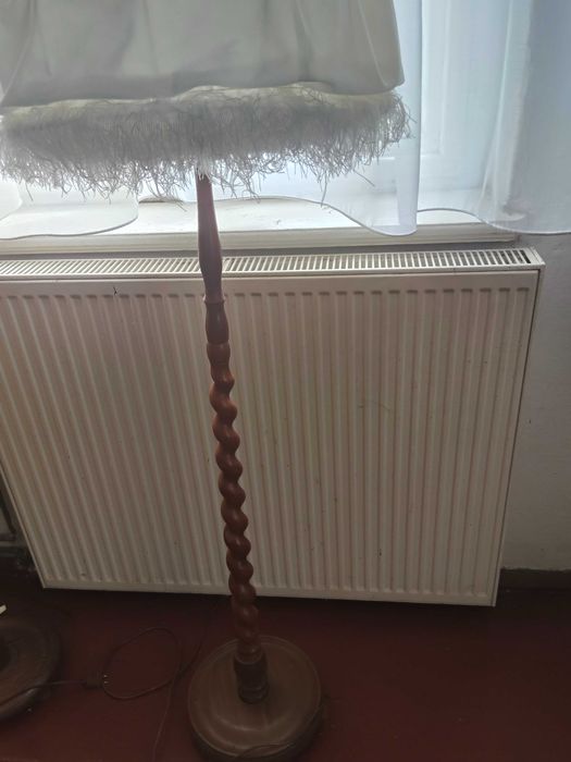 Lampa stojąca antyk