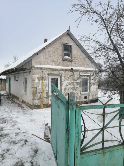 Продам будинок в селі Папір Криничанського району.