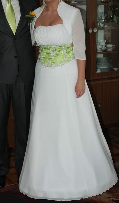 Suknia ślubna biała