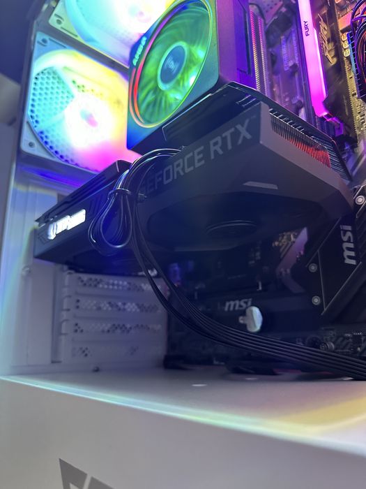 Komputer RX 6700 XT/RTX 3070 | R5 5600 | 16gb | rgb do grania msi