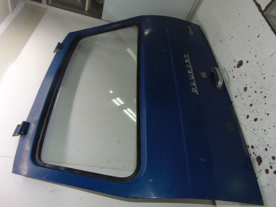 Peugeot 404 tampa da mala