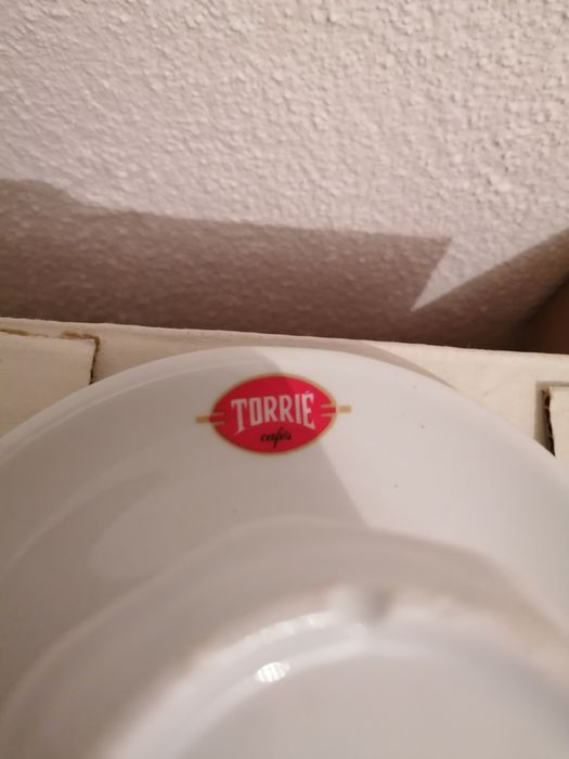 Torrie caixa 12 chávenas novas