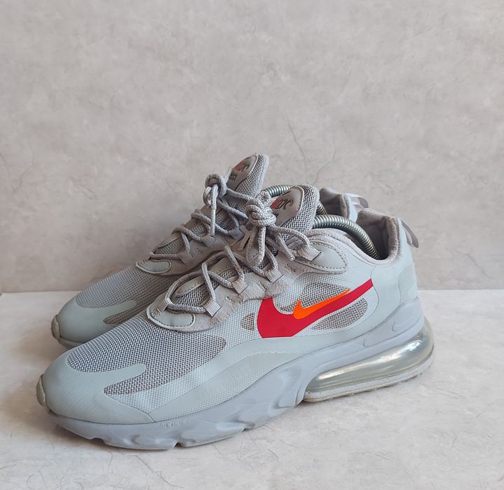 Nike Air Max 270