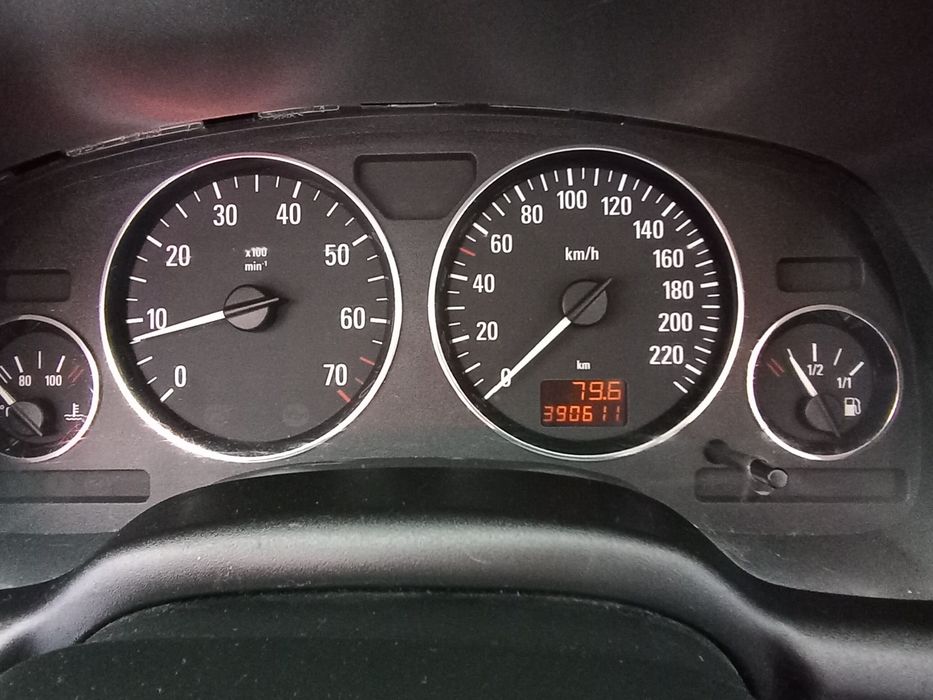 Opel Astra  2003