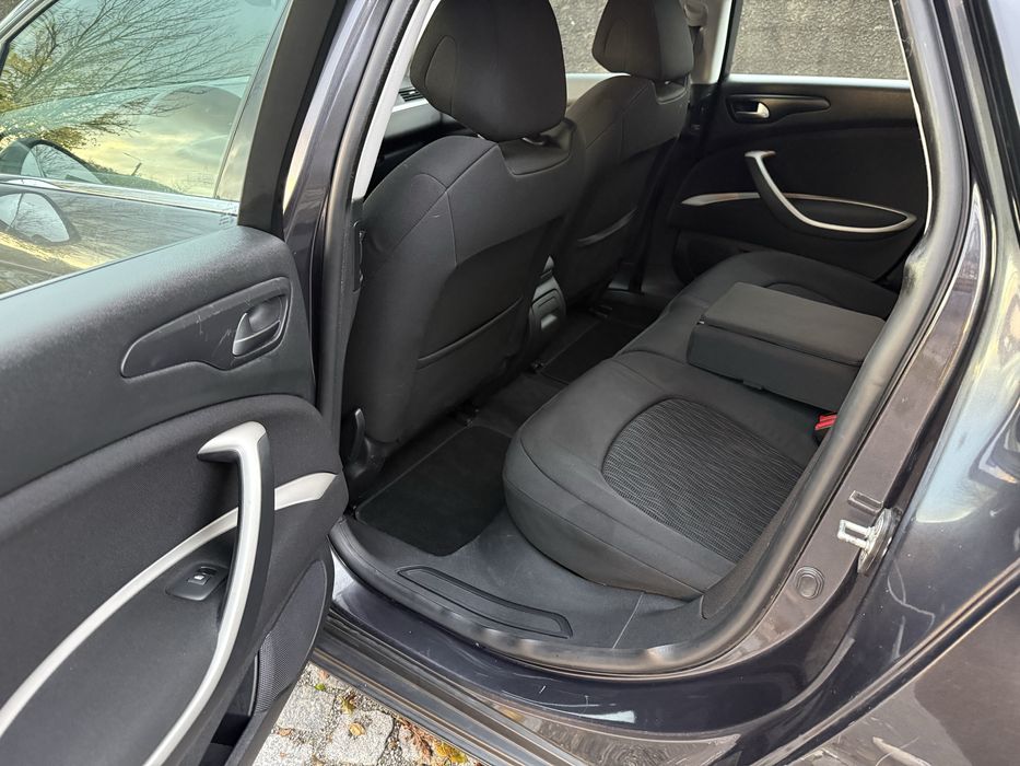 Citroen C5 1.6 eHDI automática