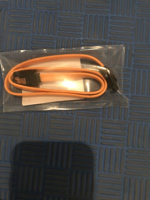 Sata kabel do dysku i DVD