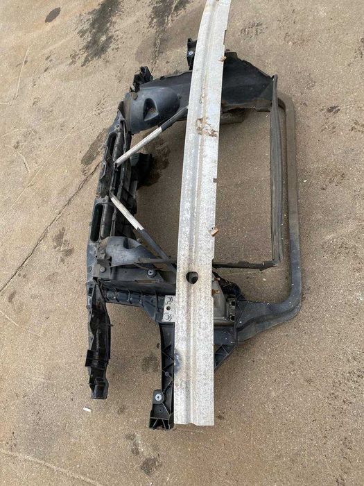 Передня панель BMW X3, E83