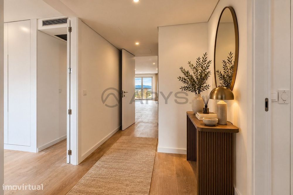 Apartamento T3 em São Vicente, Próximo ao Centro de Braga