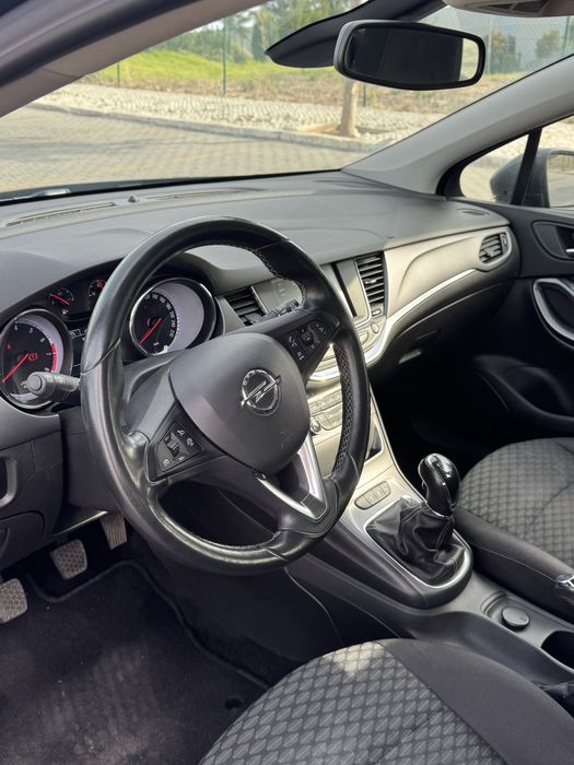 Astra K turbo com 100.000km