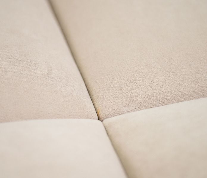 Самоклеюча м'яка стінова панель для ліжка 30см х 90см ВЕЛЮР НЮД