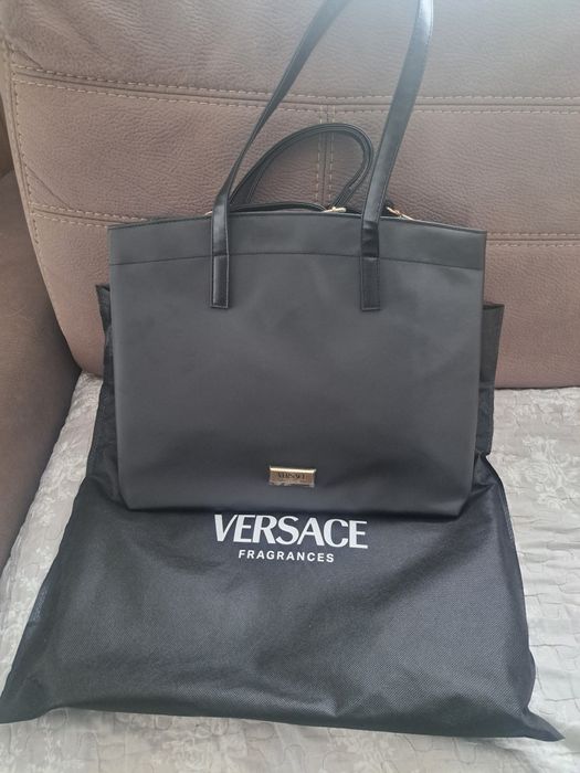 Czarna torba na ramie Versace