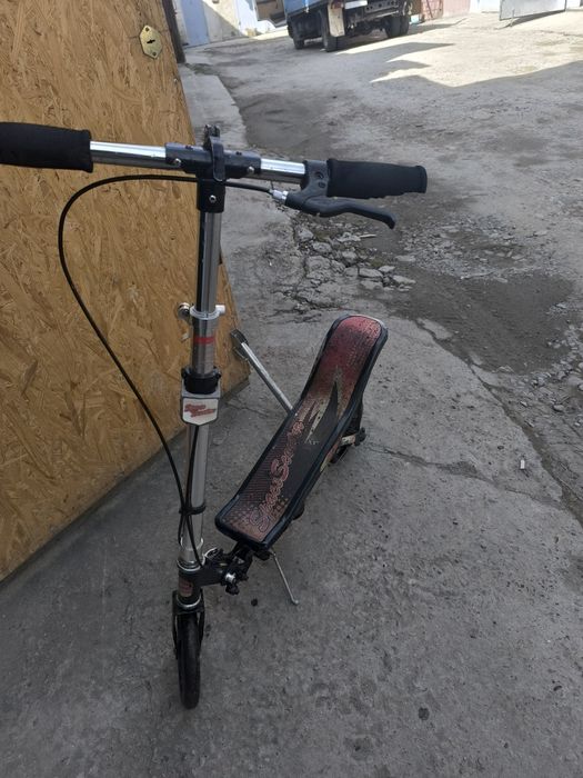 Продам самокат   б.у.