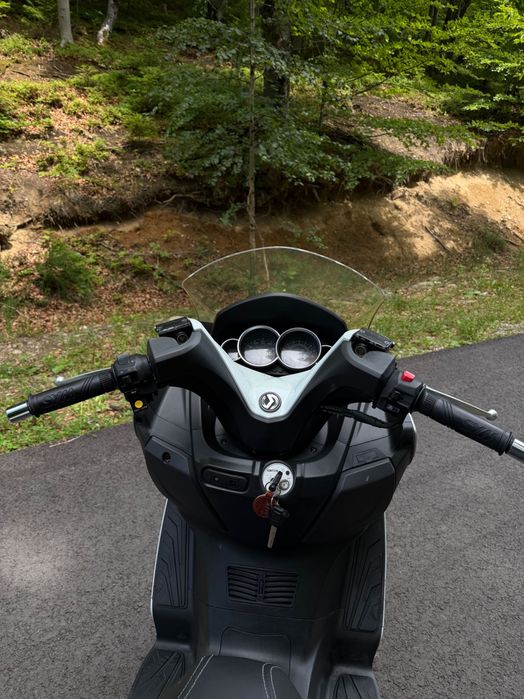 SYM Joymax 300i 2013