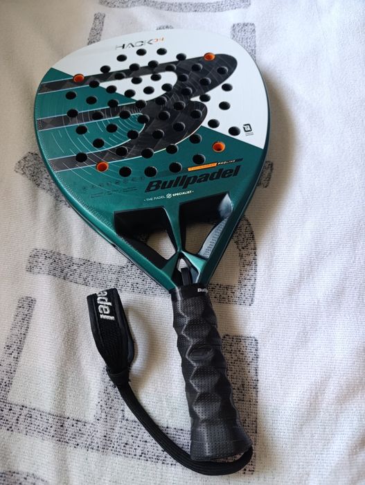 Bullpadel Hack 04 "Nova"