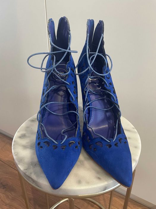 Super modne szpilki założone tylko raz