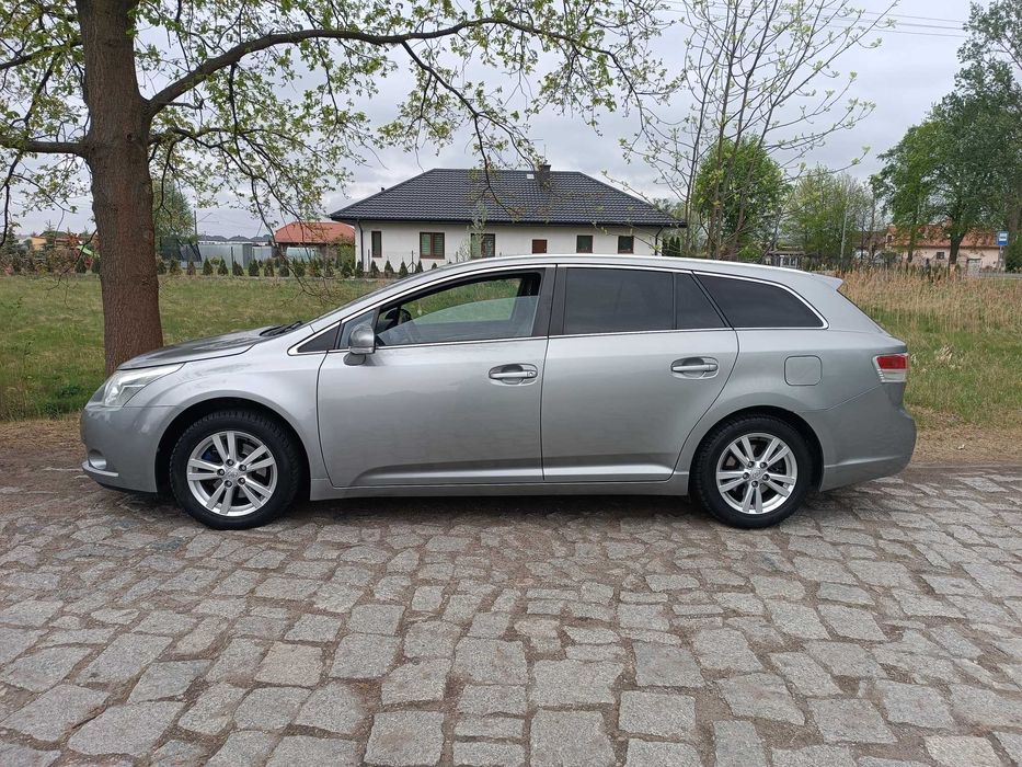 Toyota avensis t27 2.0 D4D тойота авенсис
