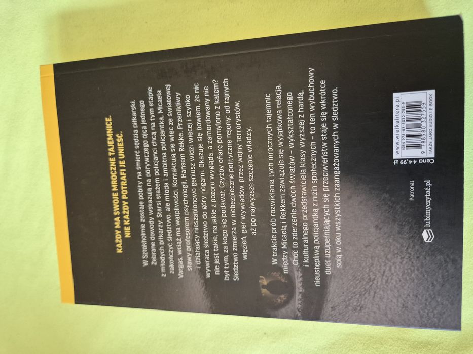 Książka Człowiek,który wyszedł z mroku.