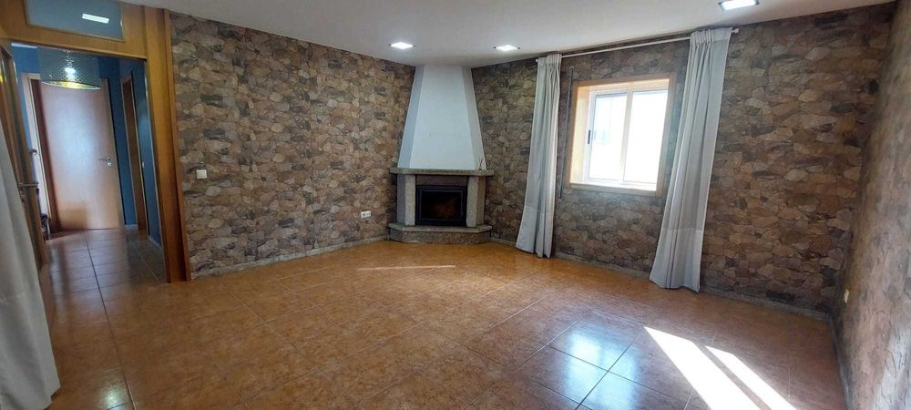 Apartamento T2 Fajões